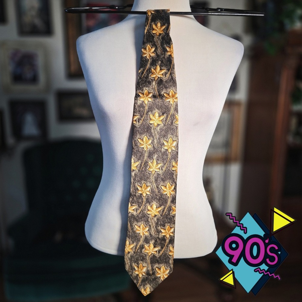 Silk Tie Structure Vintage 90s Mens Gold Floral Leaf Black Pattern Necktie USA